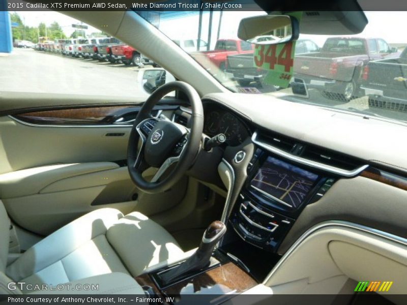 White Diamond Tricoat / Shale/Cocoa 2015 Cadillac XTS Premium AWD Sedan