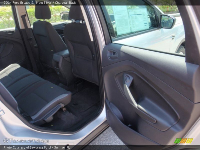 Ingot Silver / Charcoal Black 2014 Ford Escape S