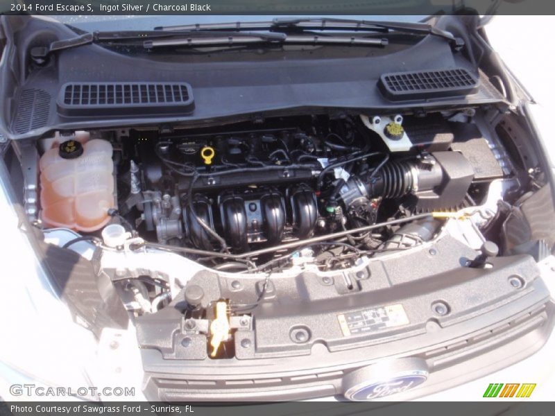 Ingot Silver / Charcoal Black 2014 Ford Escape S