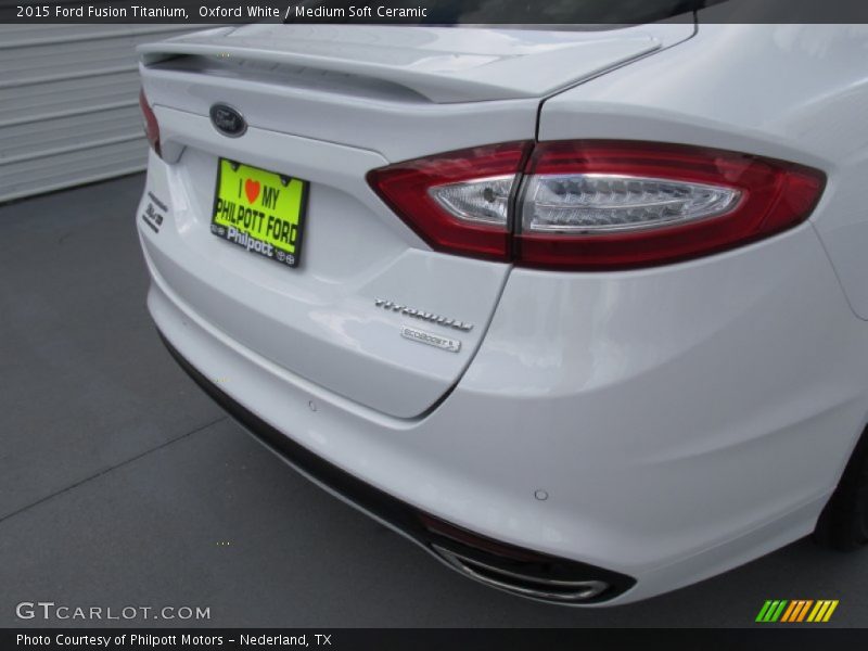 Oxford White / Medium Soft Ceramic 2015 Ford Fusion Titanium