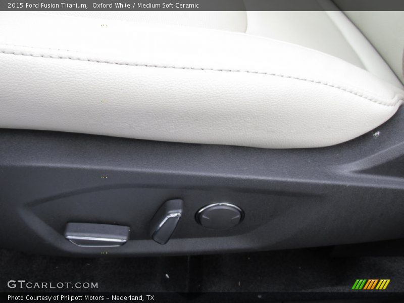 Oxford White / Medium Soft Ceramic 2015 Ford Fusion Titanium