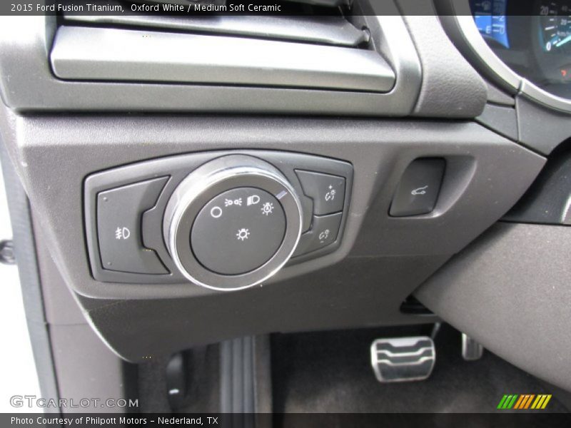 Oxford White / Medium Soft Ceramic 2015 Ford Fusion Titanium