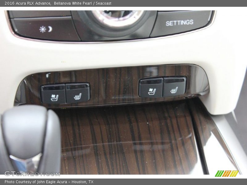 Bellanova White Pearl / Seacoast 2016 Acura RLX Advance
