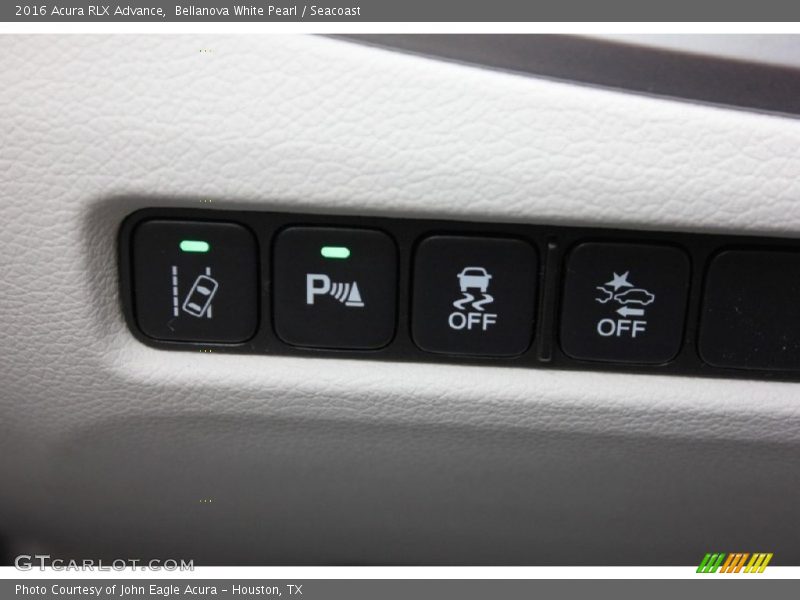 Bellanova White Pearl / Seacoast 2016 Acura RLX Advance