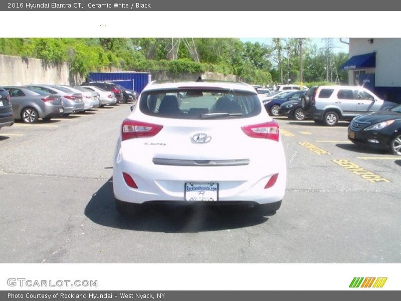 Ceramic White / Black 2016 Hyundai Elantra GT