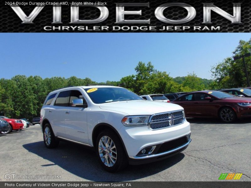 Bright White / Black 2014 Dodge Durango Citadel AWD