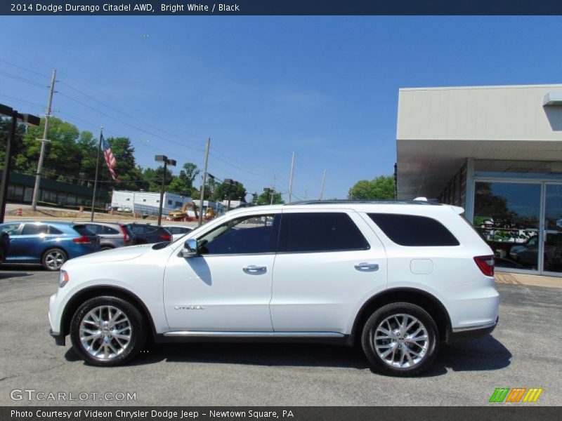 Bright White / Black 2014 Dodge Durango Citadel AWD