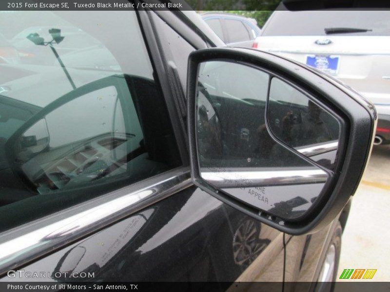 Tuxedo Black Metallic / Charcoal Black 2015 Ford Escape SE
