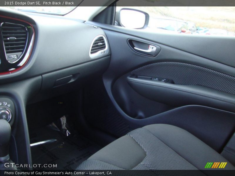 Pitch Black / Black 2015 Dodge Dart SE
