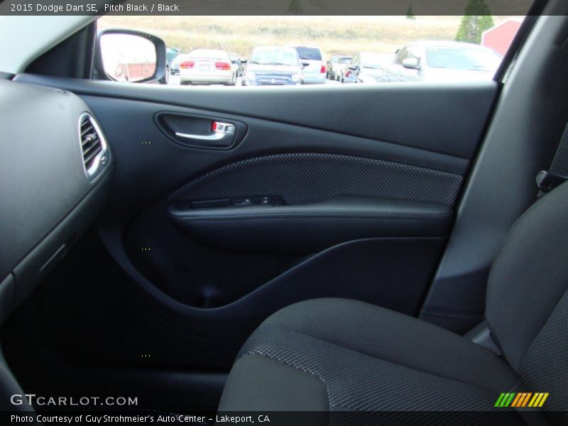Pitch Black / Black 2015 Dodge Dart SE