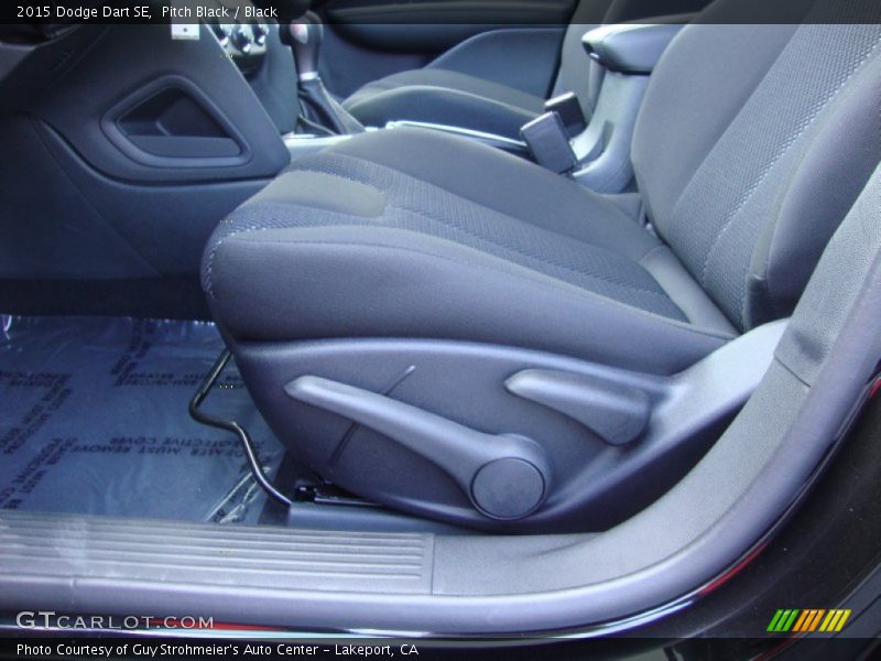 Pitch Black / Black 2015 Dodge Dart SE
