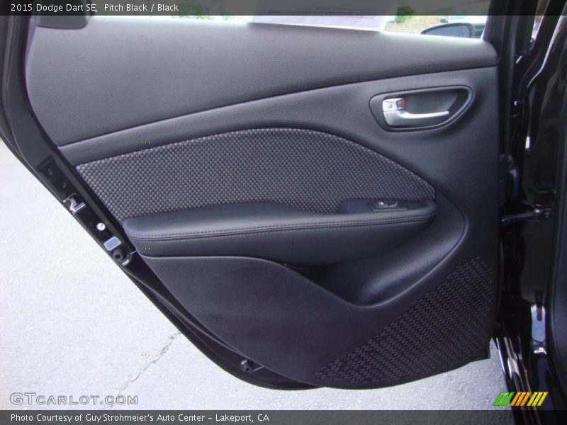 Pitch Black / Black 2015 Dodge Dart SE