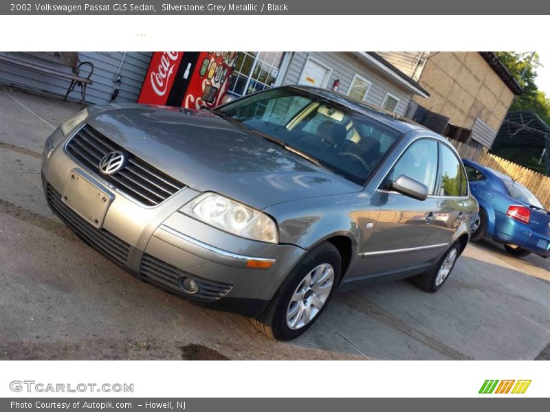 Silverstone Grey Metallic / Black 2002 Volkswagen Passat GLS Sedan