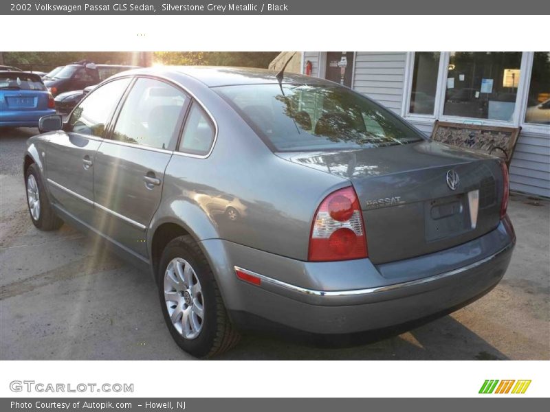 Silverstone Grey Metallic / Black 2002 Volkswagen Passat GLS Sedan