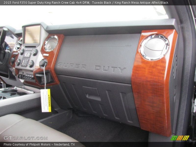 Tuxedo Black / King Ranch Mesa Antique Affect/Black 2015 Ford F350 Super Duty King Ranch Crew Cab 4x4 DRW