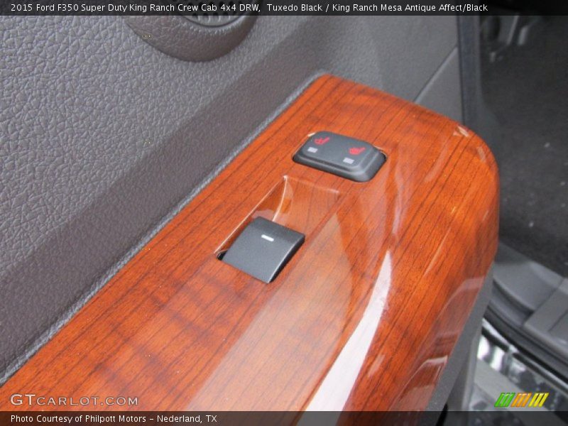 Tuxedo Black / King Ranch Mesa Antique Affect/Black 2015 Ford F350 Super Duty King Ranch Crew Cab 4x4 DRW