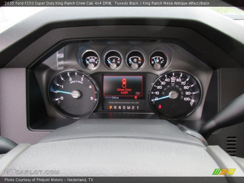 Tuxedo Black / King Ranch Mesa Antique Affect/Black 2015 Ford F350 Super Duty King Ranch Crew Cab 4x4 DRW