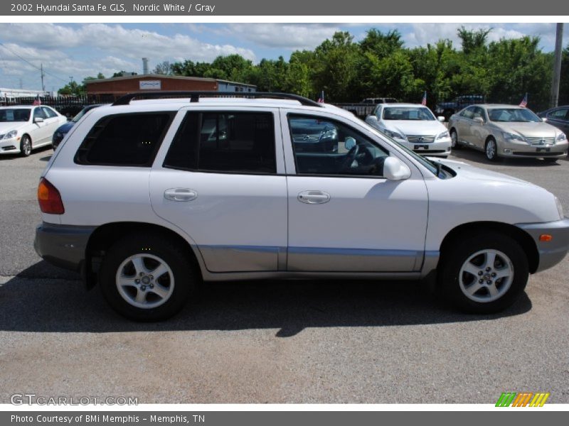 Nordic White / Gray 2002 Hyundai Santa Fe GLS