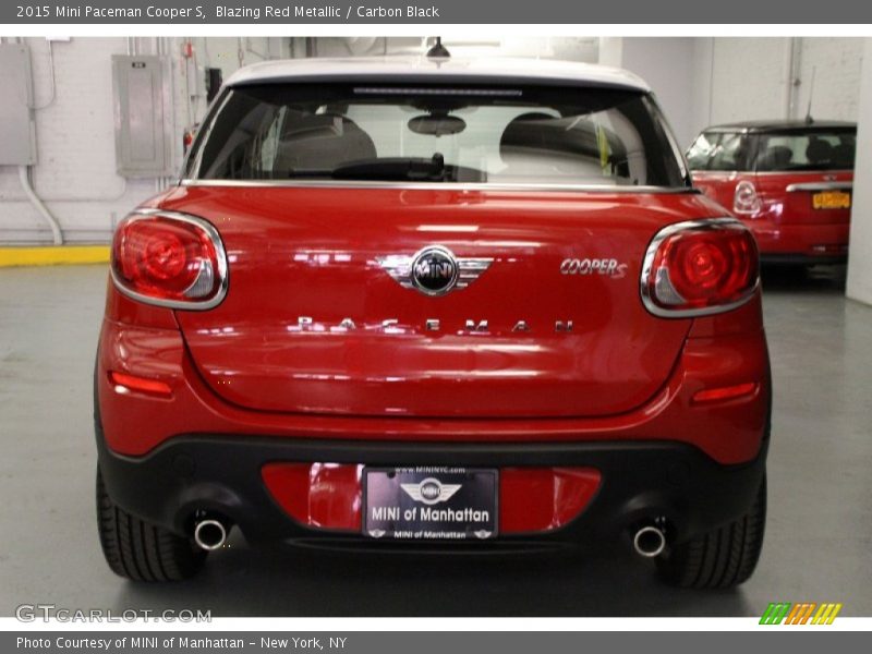 Blazing Red Metallic / Carbon Black 2015 Mini Paceman Cooper S