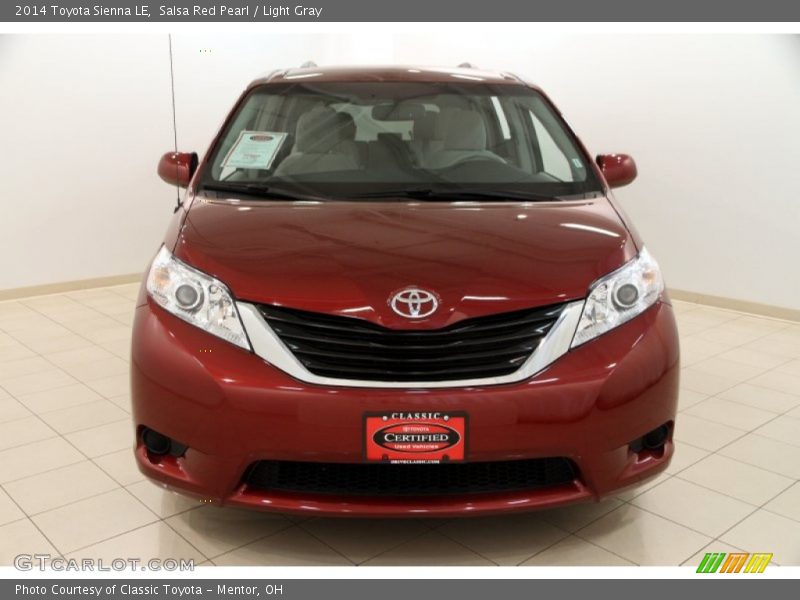 Salsa Red Pearl / Light Gray 2014 Toyota Sienna LE