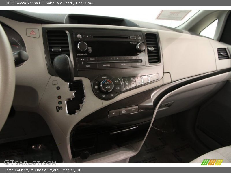 Salsa Red Pearl / Light Gray 2014 Toyota Sienna LE