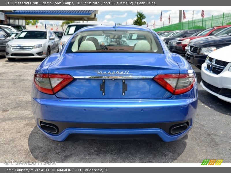 Blu Sofisticato (Sport Blue Metallic) / Pearl Beige 2013 Maserati GranTurismo Sport Coupe