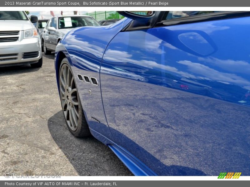 Blu Sofisticato (Sport Blue Metallic) / Pearl Beige 2013 Maserati GranTurismo Sport Coupe