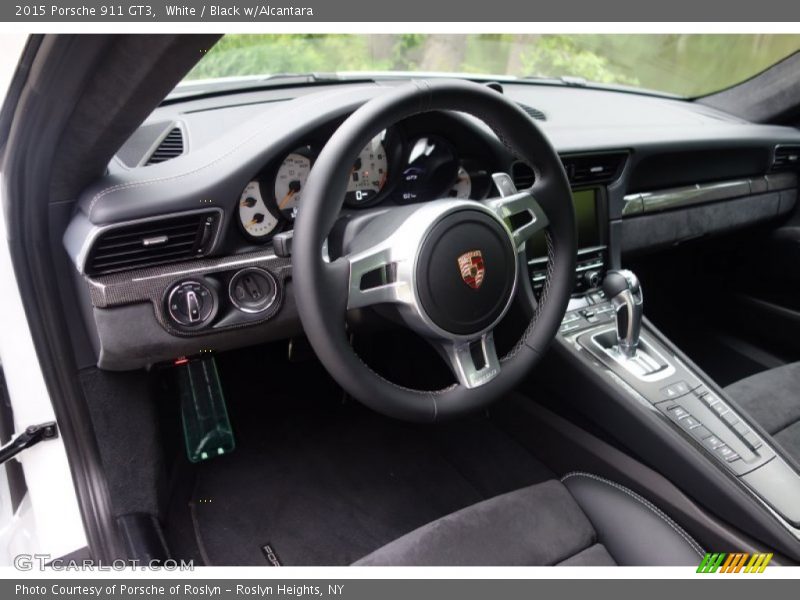White / Black w/Alcantara 2015 Porsche 911 GT3