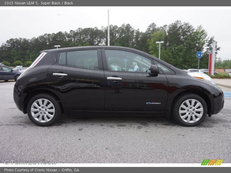 Super Black / Black 2015 Nissan LEAF S