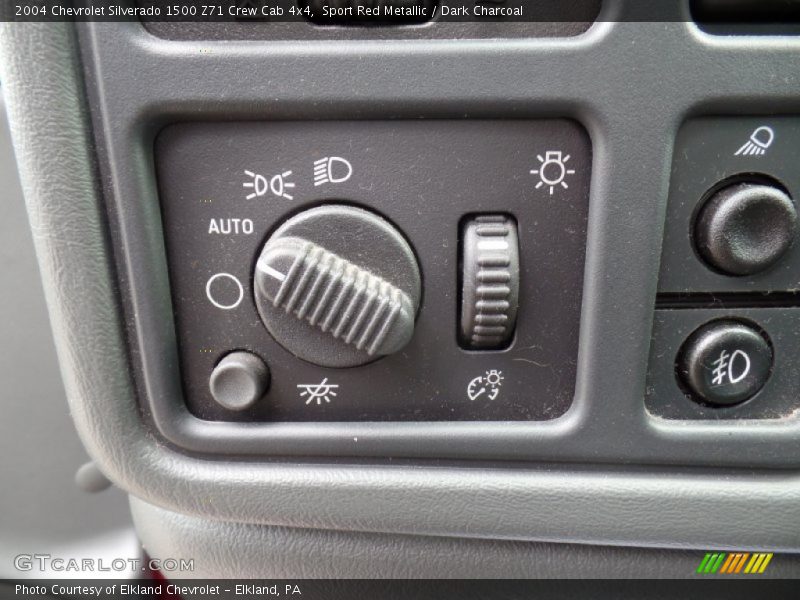 Sport Red Metallic / Dark Charcoal 2004 Chevrolet Silverado 1500 Z71 Crew Cab 4x4
