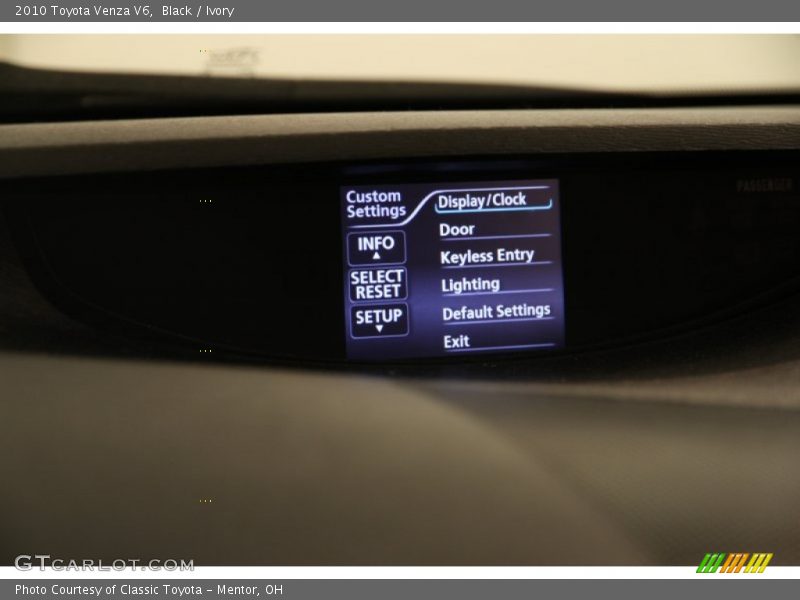 Black / Ivory 2010 Toyota Venza V6
