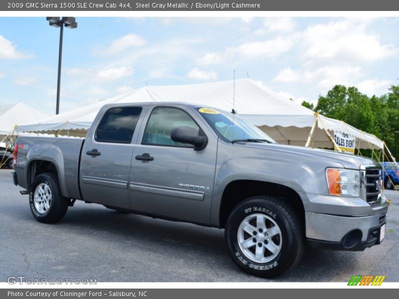 Front 3/4 View of 2009 Sierra 1500 SLE Crew Cab 4x4