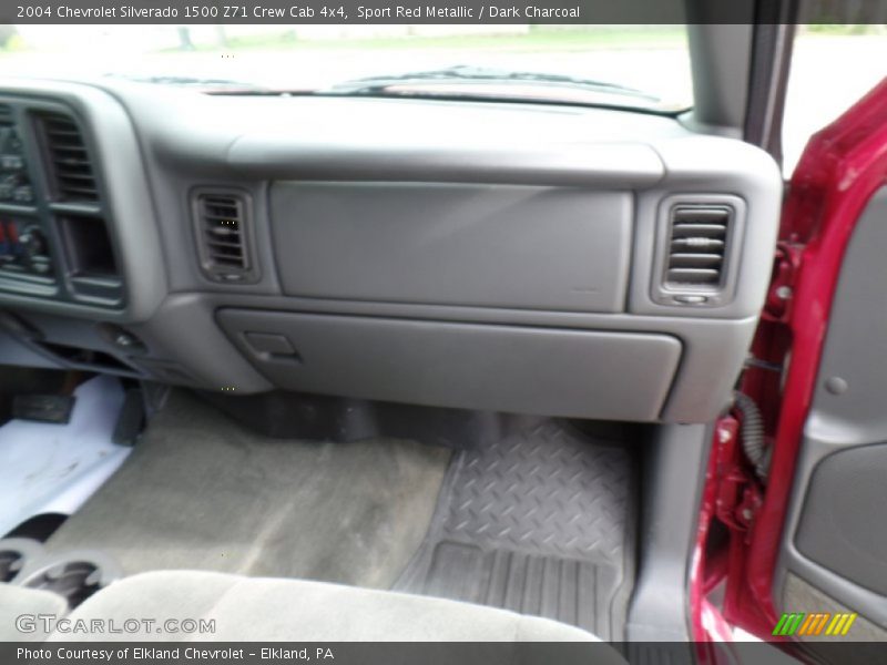 Sport Red Metallic / Dark Charcoal 2004 Chevrolet Silverado 1500 Z71 Crew Cab 4x4