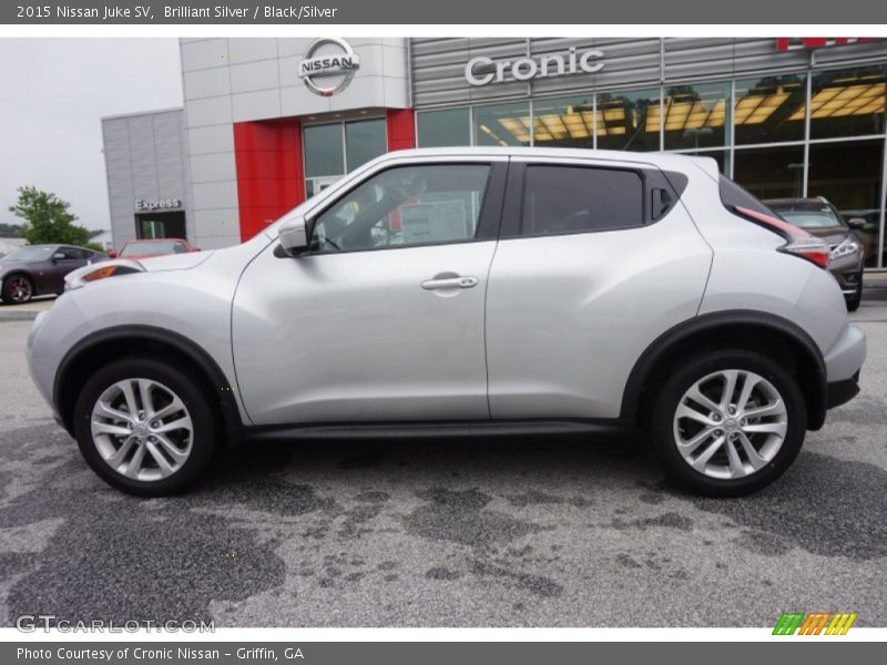 Brilliant Silver / Black/Silver 2015 Nissan Juke SV