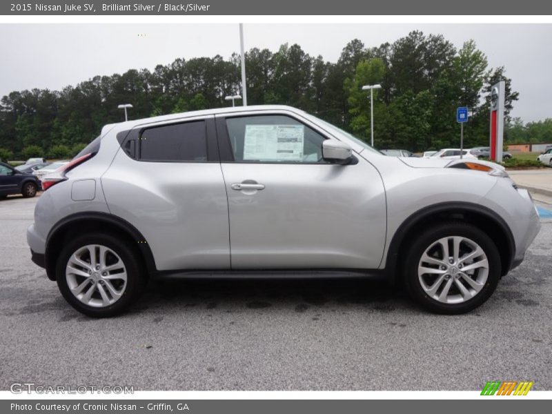  2015 Juke SV Brilliant Silver