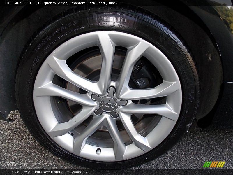 Phantom Black Pearl / Black 2013 Audi S6 4.0 TFSI quattro Sedan