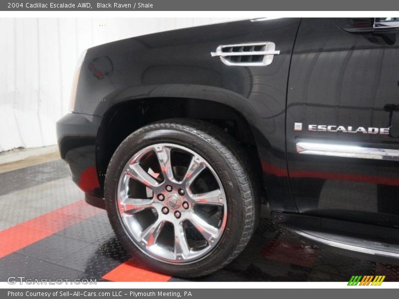Black Raven / Shale 2004 Cadillac Escalade AWD