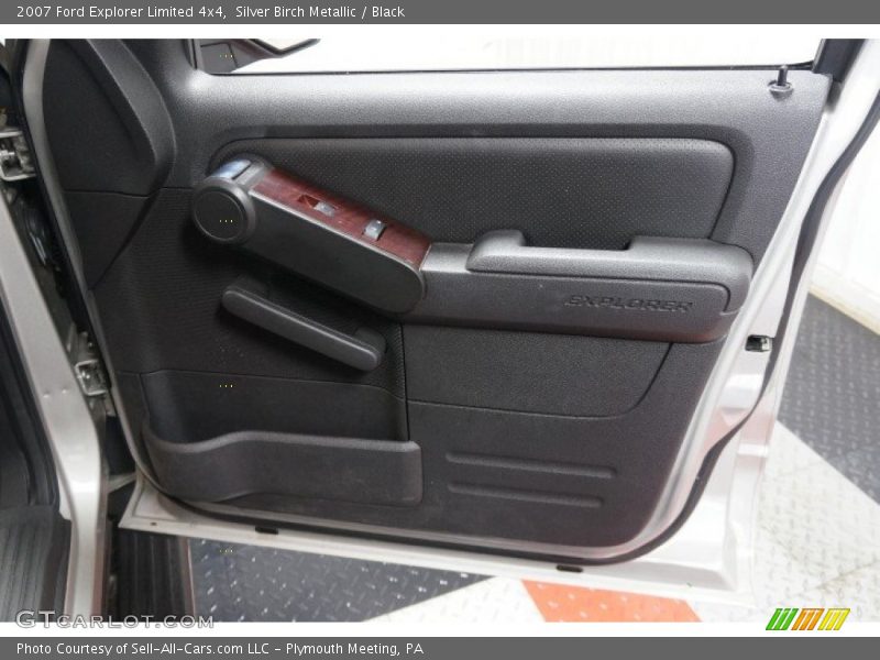 Silver Birch Metallic / Black 2007 Ford Explorer Limited 4x4