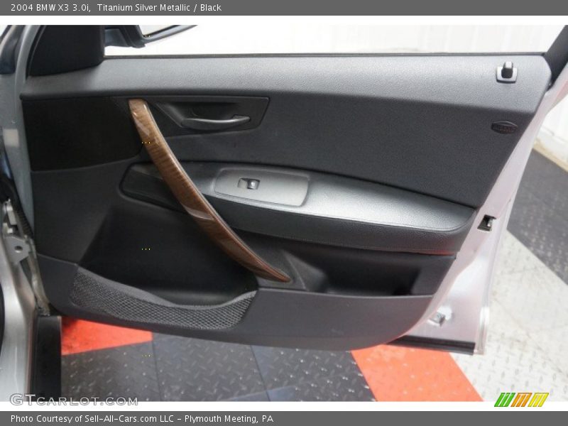Titanium Silver Metallic / Black 2004 BMW X3 3.0i