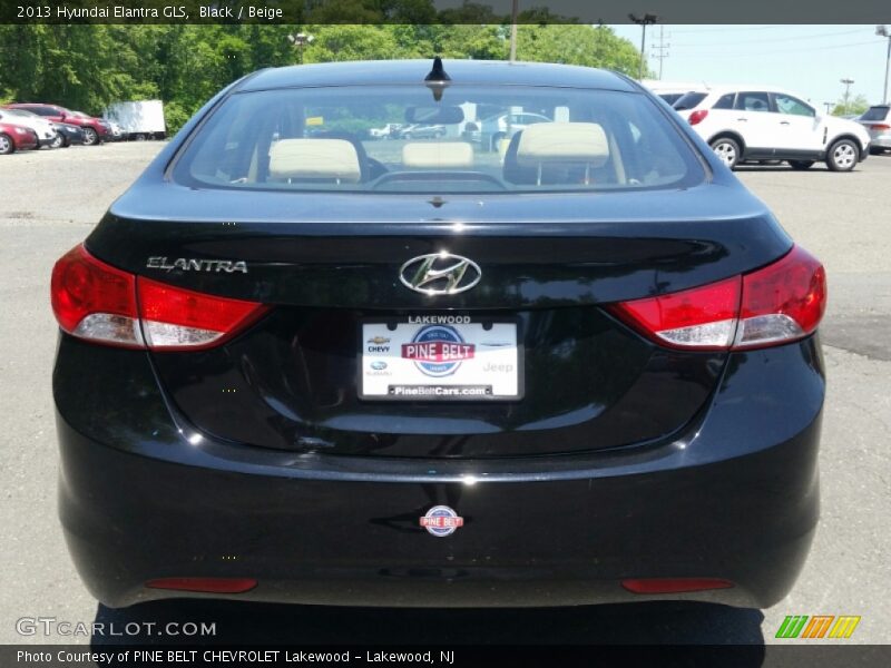 Black / Beige 2013 Hyundai Elantra GLS