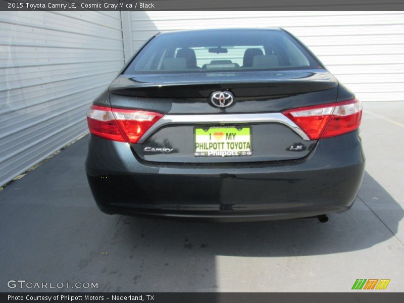 Cosmic Gray Mica / Black 2015 Toyota Camry LE