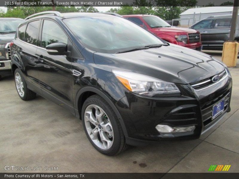 Tuxedo Black Metallic / Charcoal Black 2015 Ford Escape Titanium