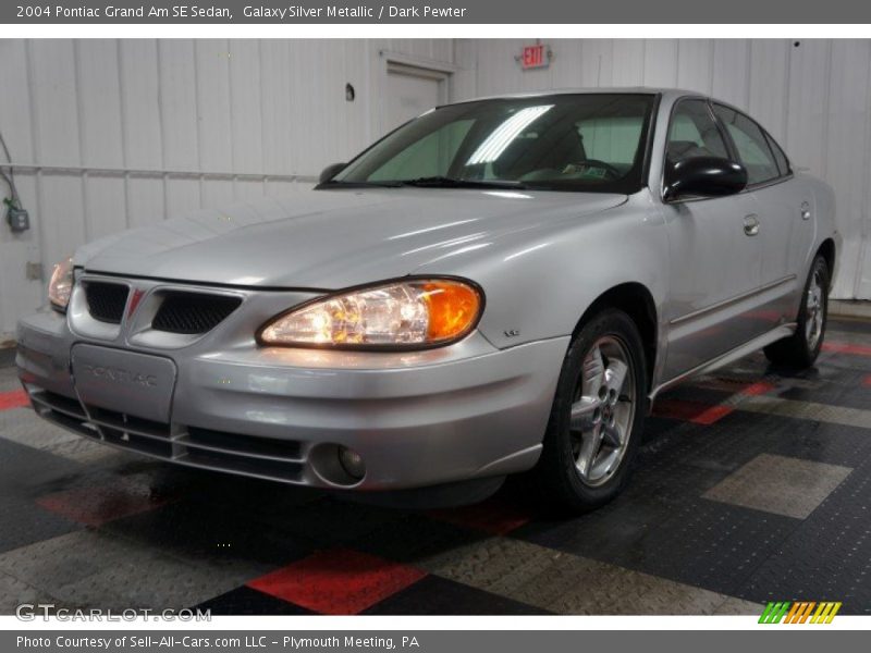 Galaxy Silver Metallic / Dark Pewter 2004 Pontiac Grand Am SE Sedan