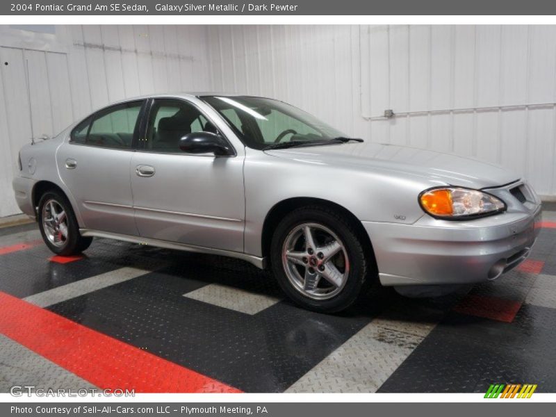 Galaxy Silver Metallic / Dark Pewter 2004 Pontiac Grand Am SE Sedan