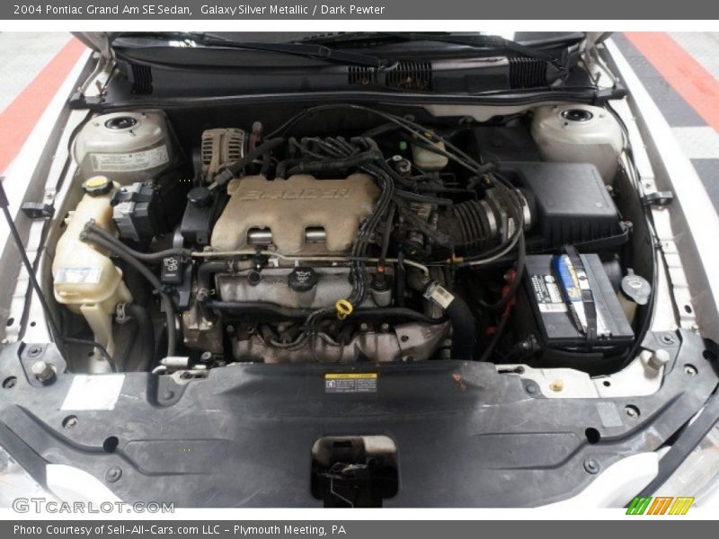 Galaxy Silver Metallic / Dark Pewter 2004 Pontiac Grand Am SE Sedan