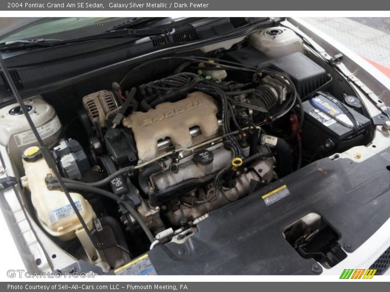 Galaxy Silver Metallic / Dark Pewter 2004 Pontiac Grand Am SE Sedan