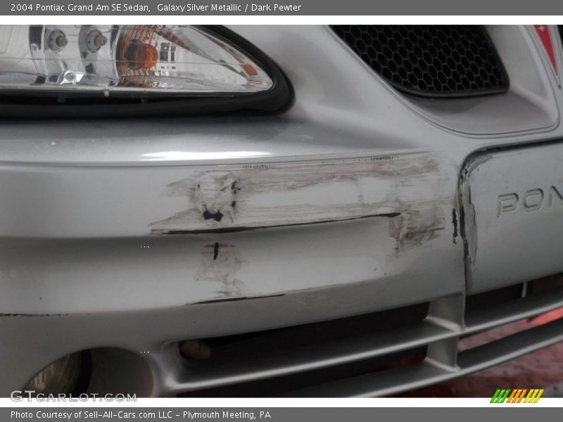Galaxy Silver Metallic / Dark Pewter 2004 Pontiac Grand Am SE Sedan