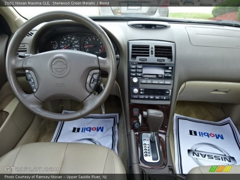 Sherwood Green Metallic / Blond 2001 Nissan Maxima GLE