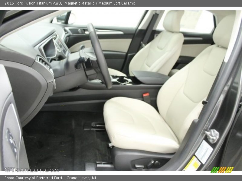 Front Seat of 2015 Fusion Titanium AWD