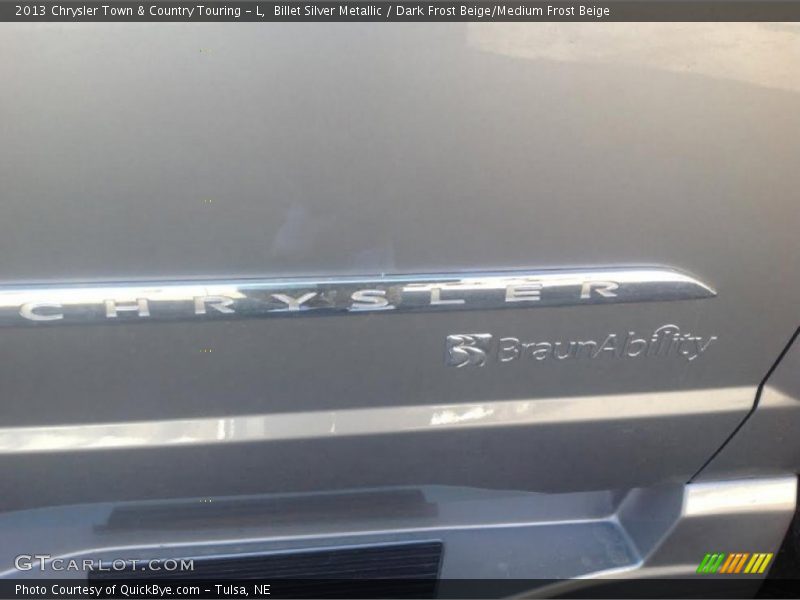 Billet Silver Metallic / Dark Frost Beige/Medium Frost Beige 2013 Chrysler Town & Country Touring - L
